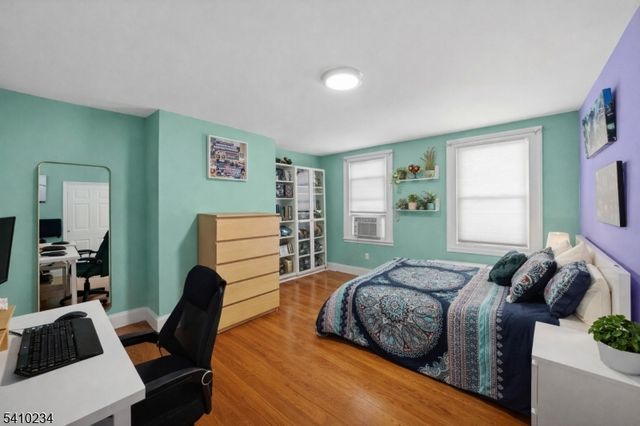 96 W Cherry St, Rahway City, NJ 07065