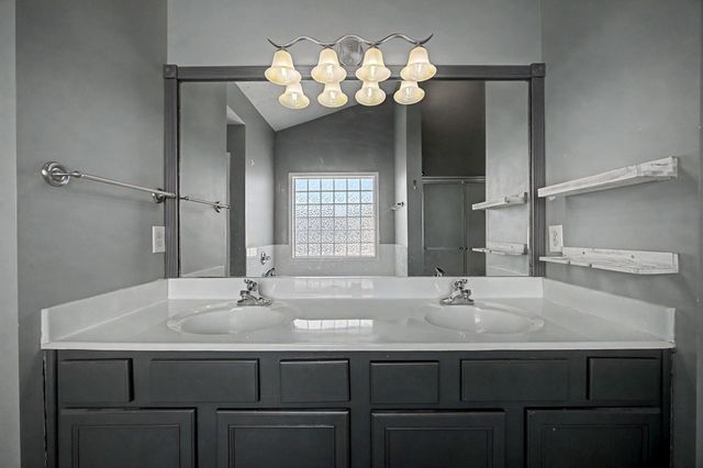 521 Thames Circle, Nicholasville, KY 40356