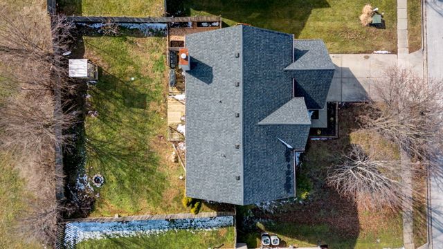 521 Thames Circle, Nicholasville, KY 40356