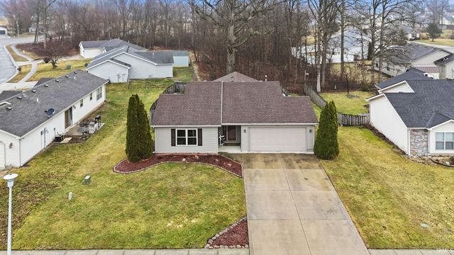 1102 Hideaway Drive, Auburn, IN 46706