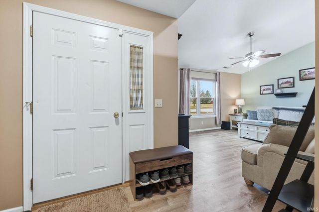 1102 Hideaway Drive, Auburn, IN 46706