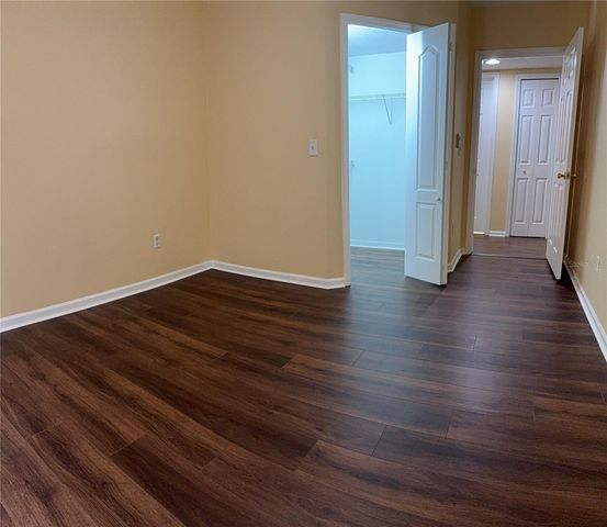 738 CREST PINES DRIVE 718, Orlando, FL 32828