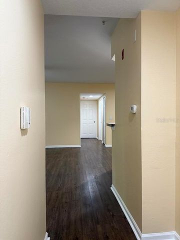 738 CREST PINES DRIVE 718, Orlando, FL 32828