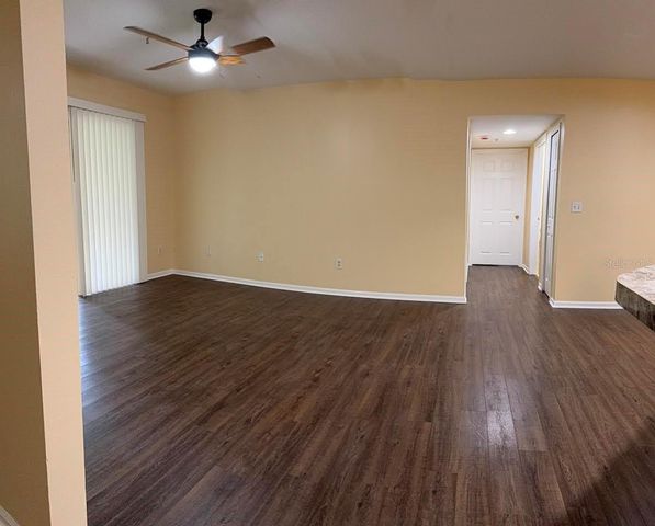 738 CREST PINES DRIVE 718, Orlando, FL 32828