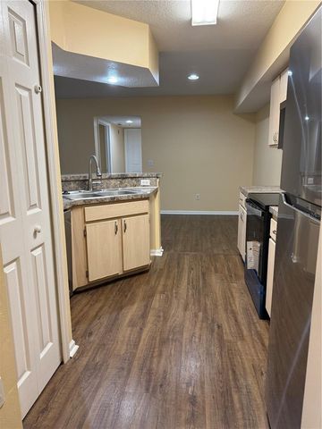 738 CREST PINES DRIVE 718, Orlando, FL 32828