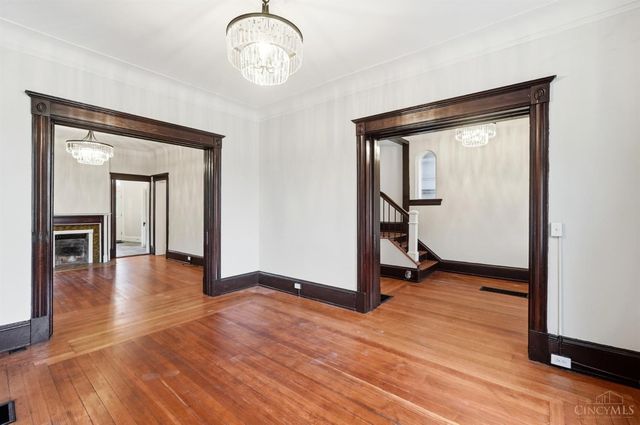 227 Forest Avenue, Cincinnati, OH 45229