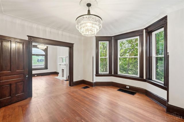 227 Forest Avenue, Cincinnati, OH 45229
