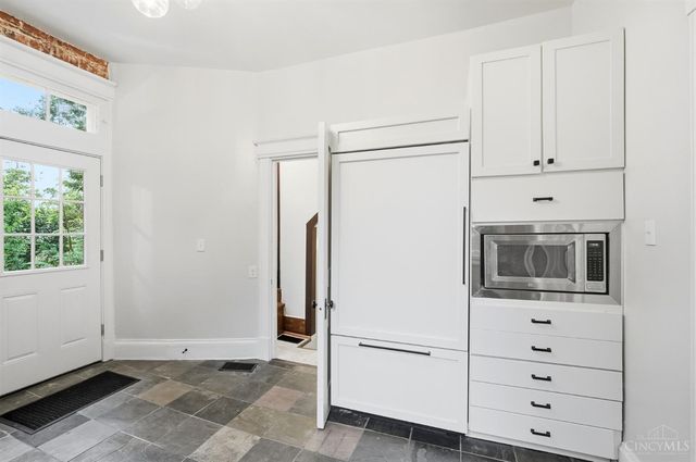 227 Forest Avenue, Cincinnati, OH 45229