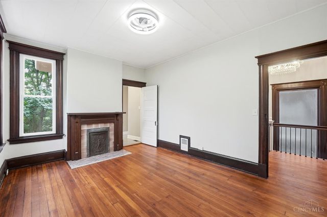 227 Forest Avenue, Cincinnati, OH 45229