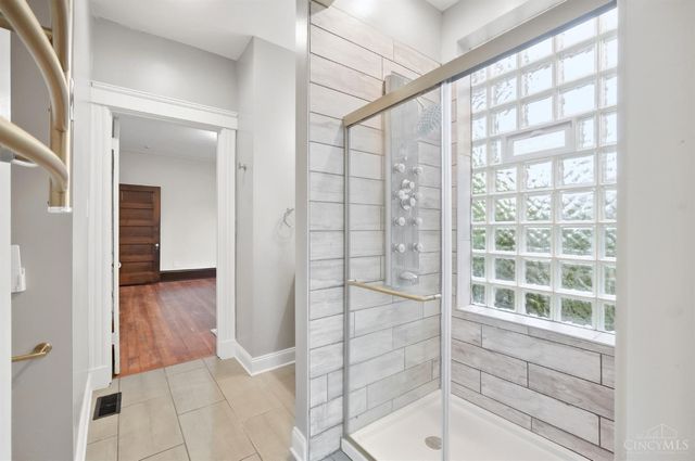 227 Forest Avenue, Cincinnati, OH 45229