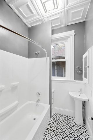 227 Forest Avenue, Cincinnati, OH 45229