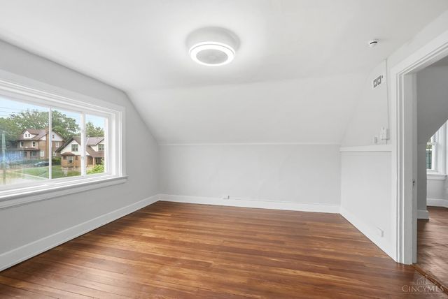 227 Forest Avenue, Cincinnati, OH 45229