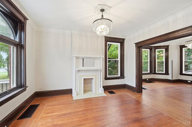 227 Forest Avenue, Cincinnati, OH 45229