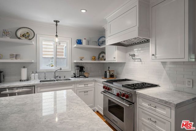 34 Buccaneer Street 1A, Marina Del Rey, CA 90292