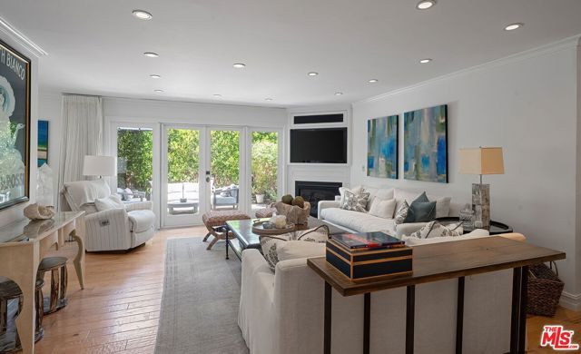 34 Buccaneer Street 1A, Marina Del Rey, CA 90292