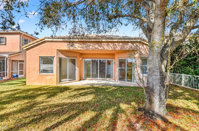 2431 Westmont Drive, Royal Palm Beach, FL 33411