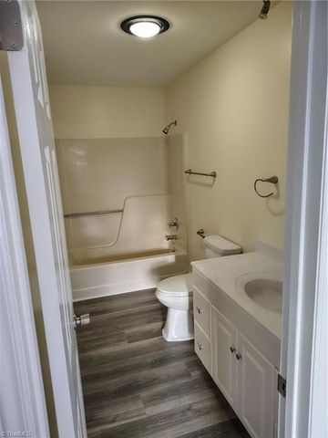 320 Olivia Avenue, Mount Airy, NC 27030