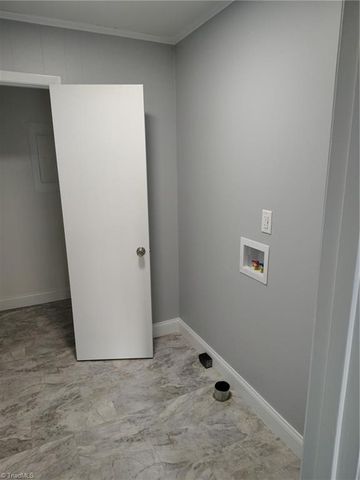 320 Olivia Avenue, Mount Airy, NC 27030