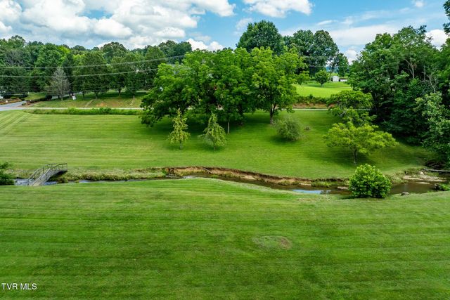 227 Pettyjohn Road, Kingsport, TN 37664