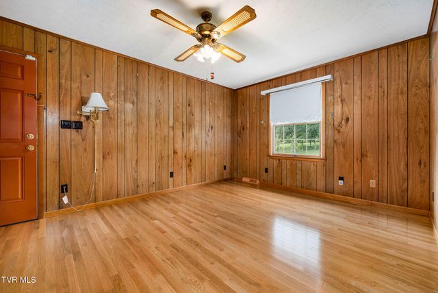 227 Pettyjohn Road, Kingsport, TN 37664