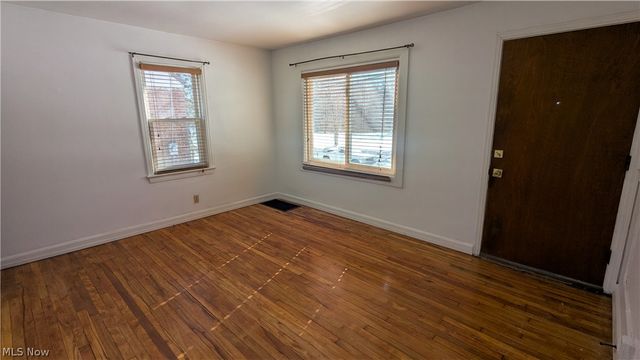 1512 Forest Avenue SE, Massillon, OH 44646