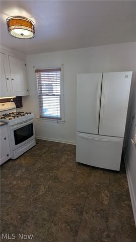 1512 Forest Avenue SE, Massillon, OH 44646