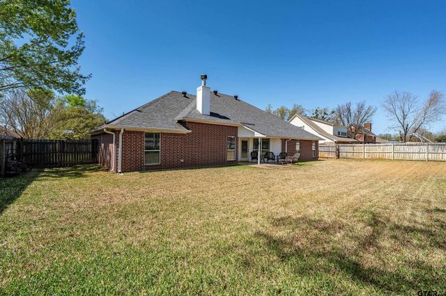 602 Windover Ln, Bullard, TX 75757