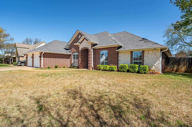 602 Windover Ln, Bullard, TX 75757