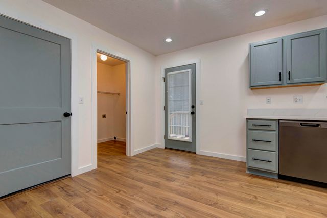 104 Barnridge Road, Highlandville, MO 65669