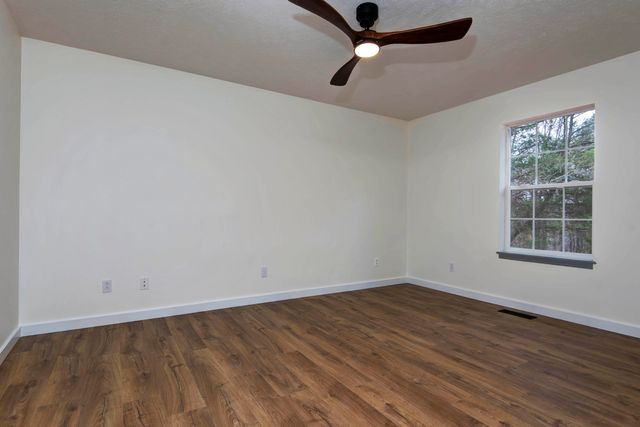 104 Barnridge Road, Highlandville, MO 65669