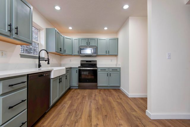 104 Barnridge Road, Highlandville, MO 65669