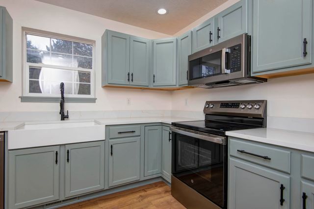 104 Barnridge Road, Highlandville, MO 65669