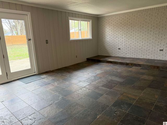 515 N 34th Street, Paducah, KY 42001