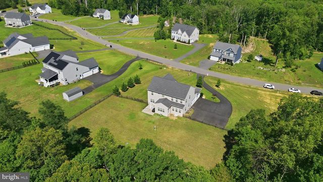 124 BROOKE POINT CT, Stafford, VA 22554