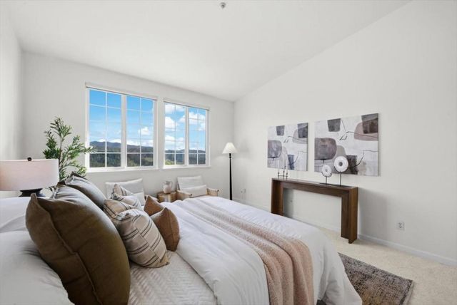 129 Outlook Circle, Pacifica, CA 94044