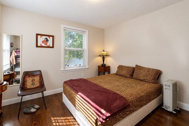 156 Elmwood Ave B, Quincy, MA 02170