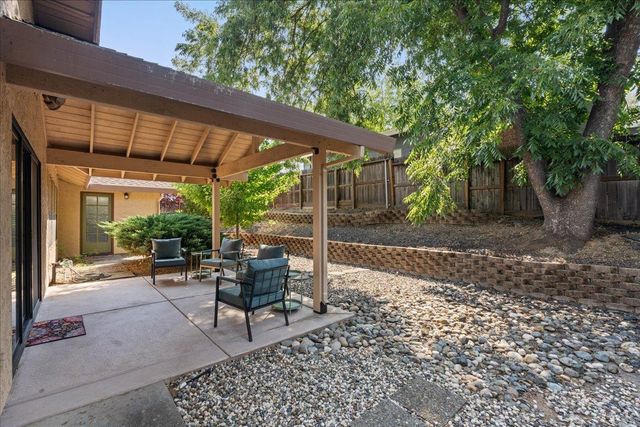 3401 Riverdale Way, Carmichael, CA 95608