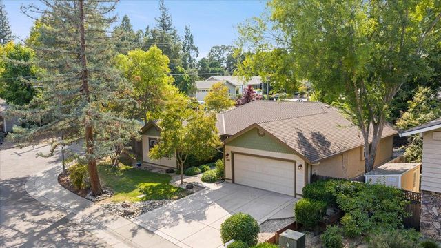 3401 Riverdale Way, Carmichael, CA 95608