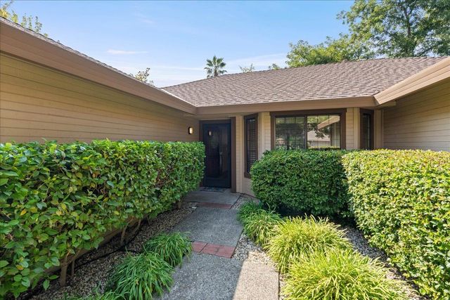 3401 Riverdale Way, Carmichael, CA 95608