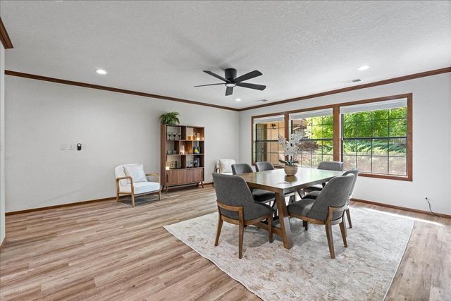 3401 Riverdale Way, Carmichael, CA 95608