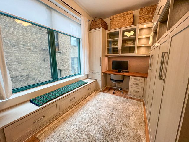 340 W Superior Street 701, Chicago, IL 60654