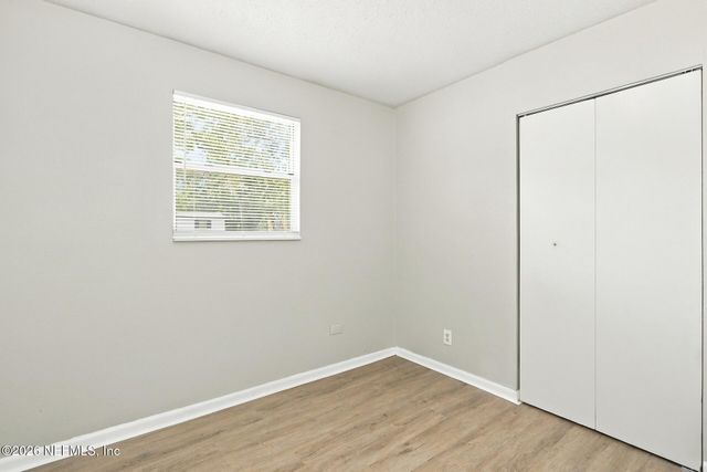 6923 MISS MUFFET Lane N, Jacksonville, FL 32210