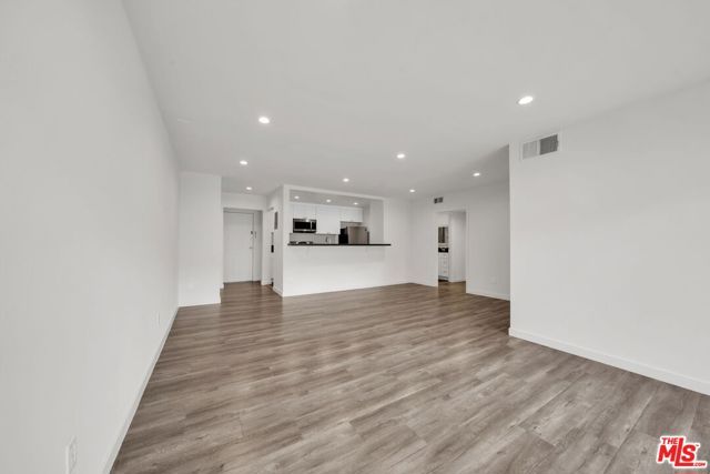 7453 Haskell Avenue 7, Van Nuys (los Angeles), CA 91406
