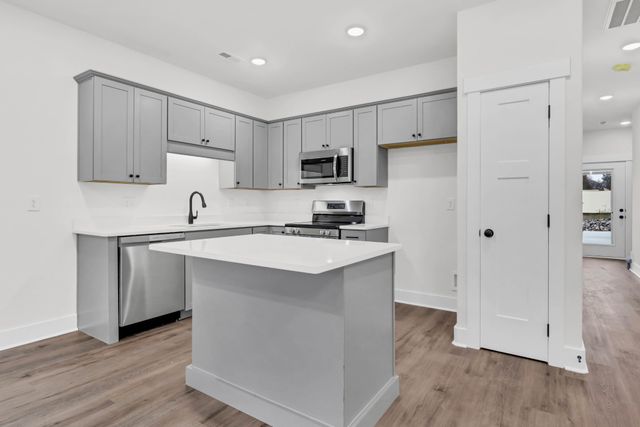 180 Clay Ridge Dr A3, Clarksville, TN 37040