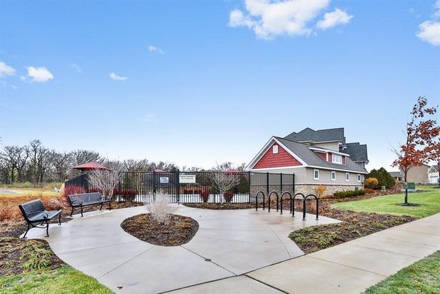 4212 Parkview Lane, Anoka, MN 55303