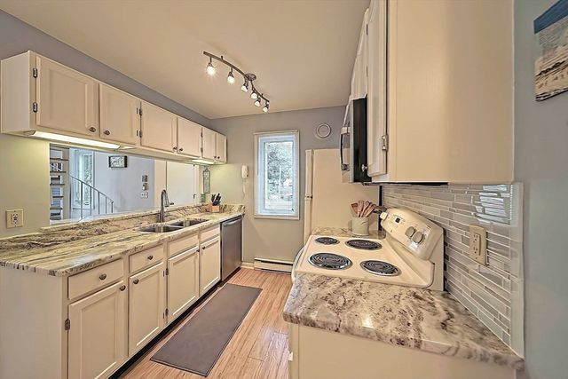 11 Howland Circle 11, Brewster, MA 02631
