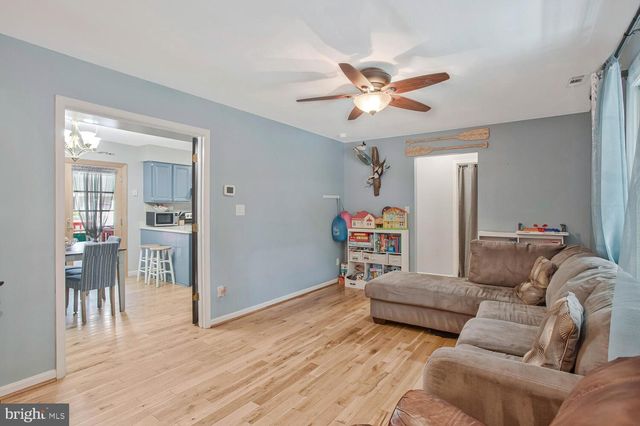 1330 JORDAN DR, Shady Side, MD 20764