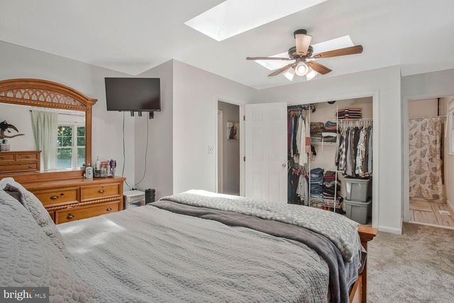 1330 JORDAN DR, Shady Side, MD 20764