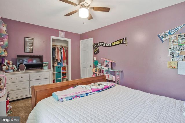 1330 JORDAN DR, Shady Side, MD 20764