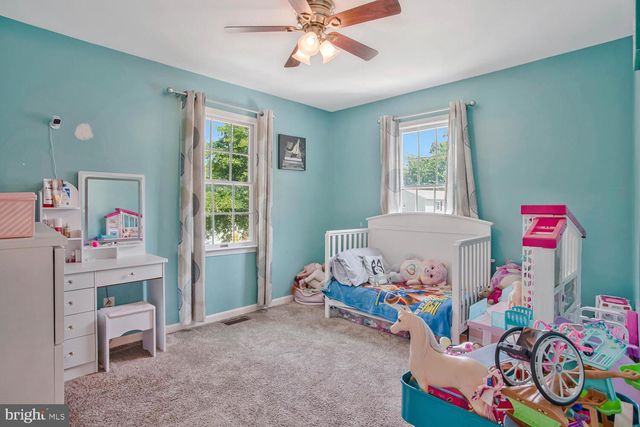 1330 JORDAN DR, Shady Side, MD 20764